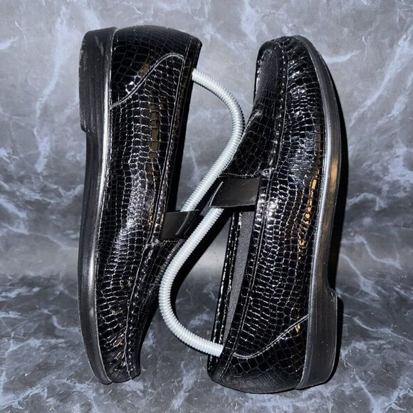 SAS Shoes Simplify Black Croc Slip On Comfort Shoe Loafer Size 9.5M - Picture 5 of 8